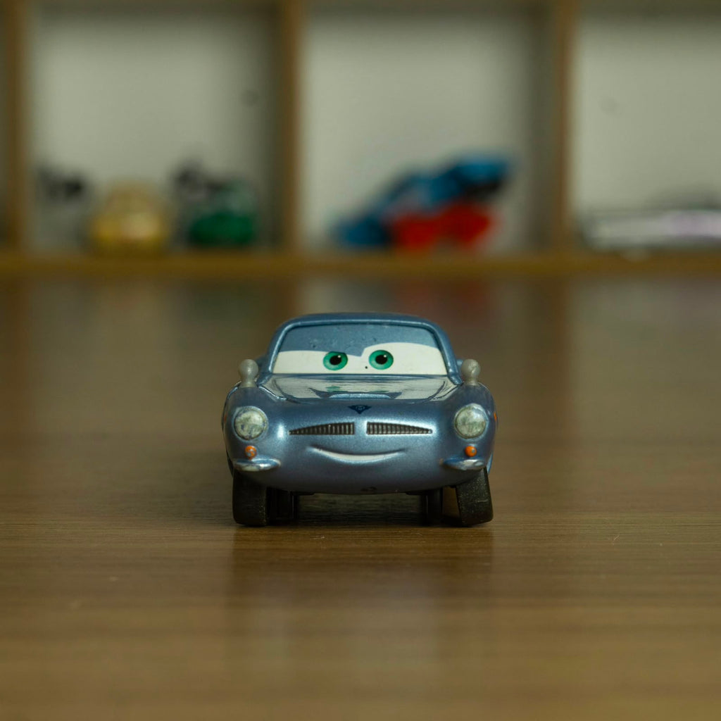 Finn Mcmissile (Loose) Cars Disney Pixar - Mattel Miniatura Carros