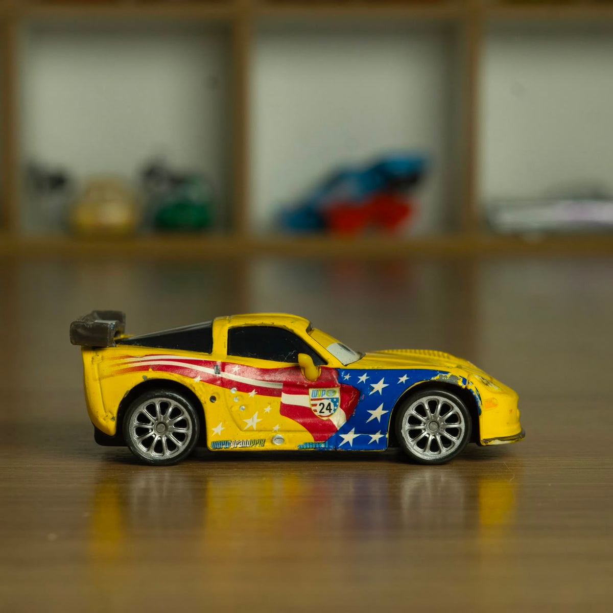Jeff Corvette (Loose) Cars Disney Pixar - Mattel Miniatura Carros