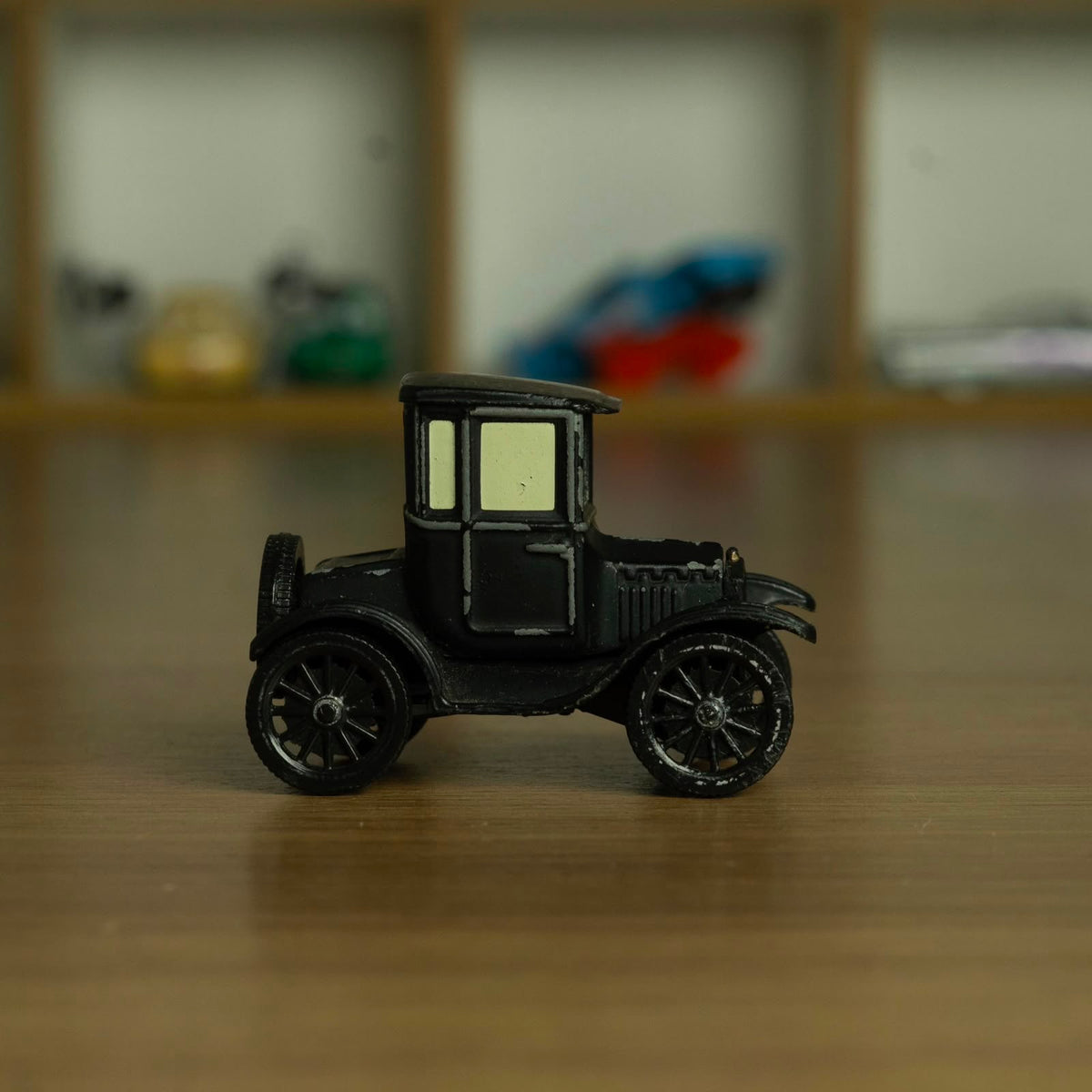 Lizzie (Loose) Cars disney pixar - Mattel Miniatura Carros