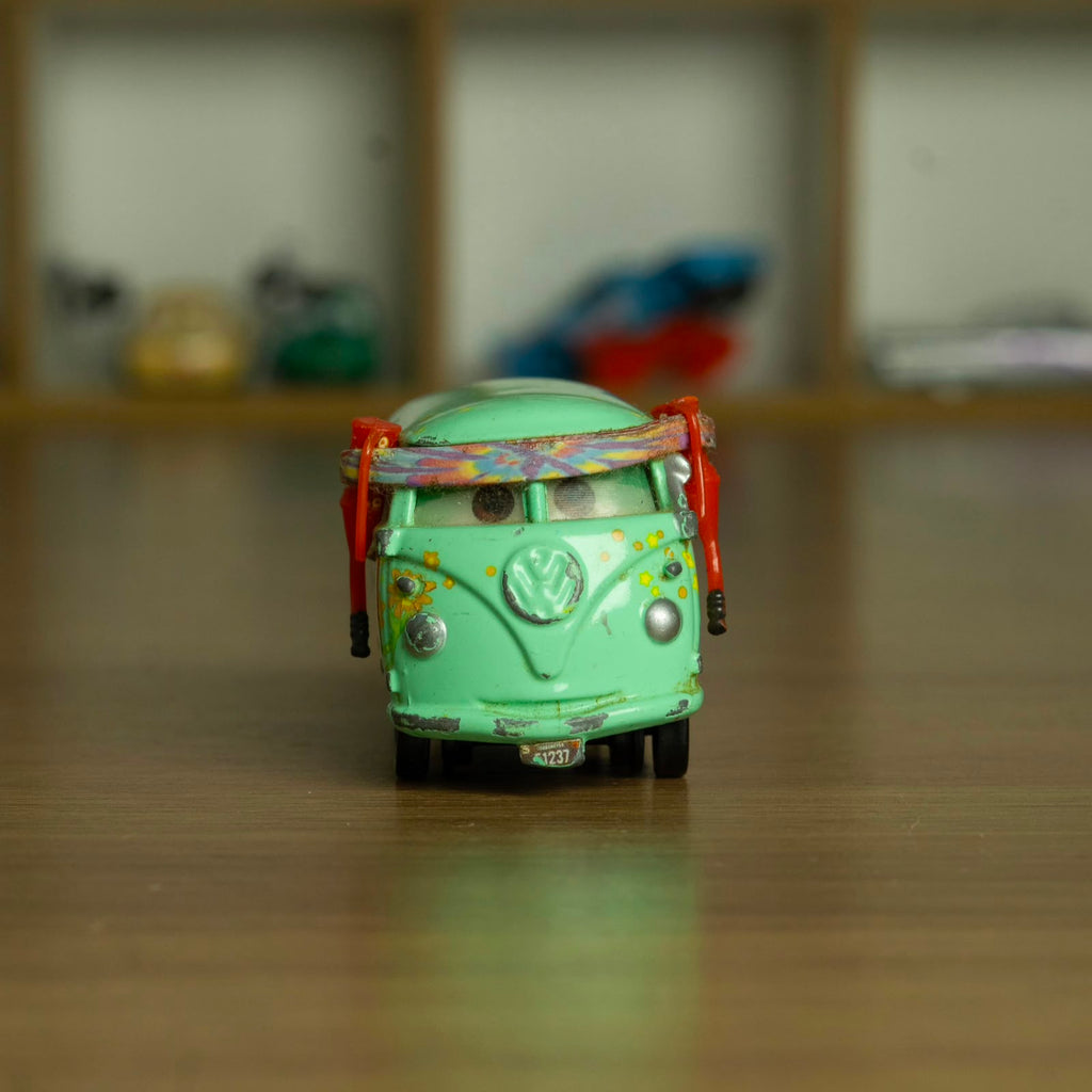 Filmore Pit Crew (Loose) Cars Disney Pixar - Mattel Miniatura Carros