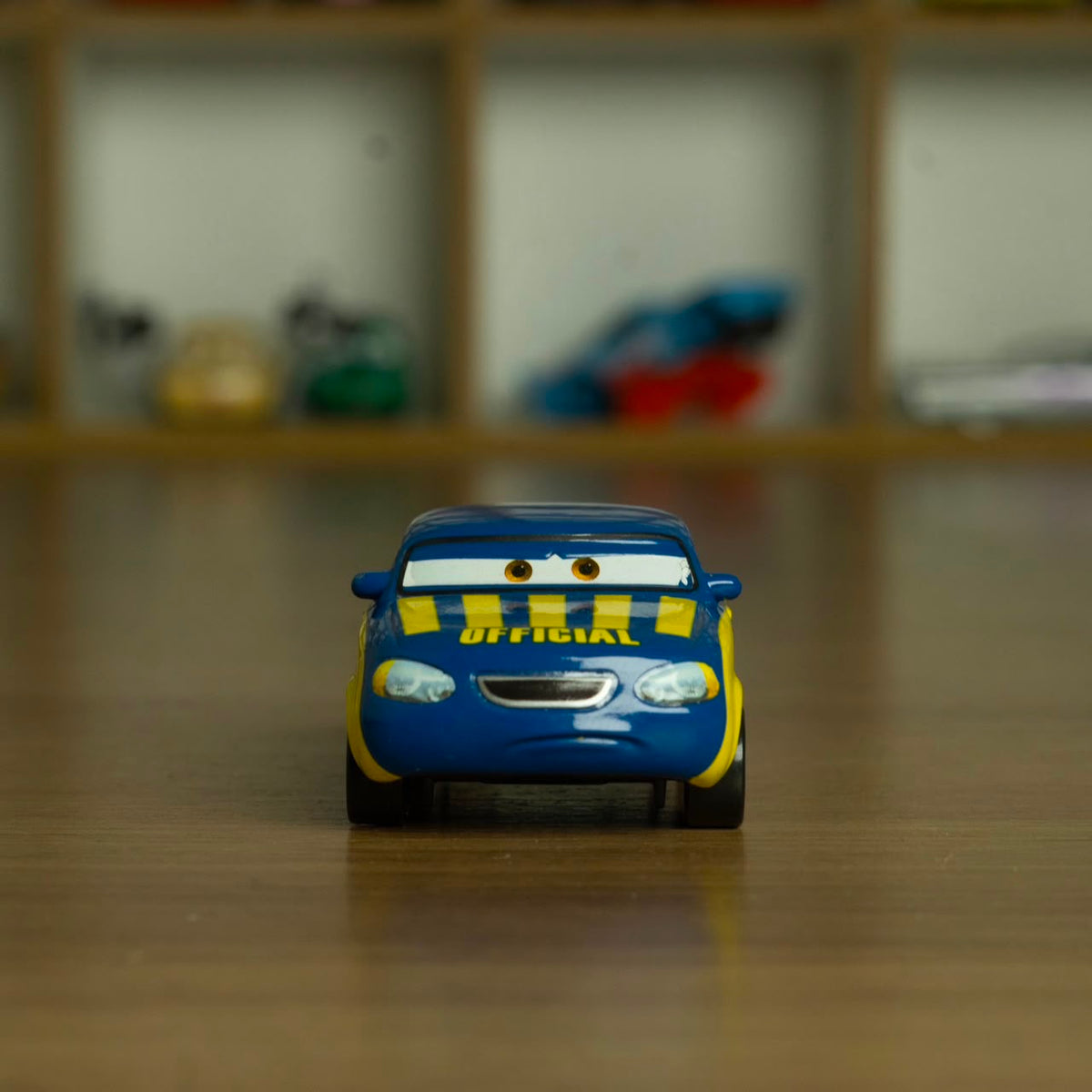Race Official Tom (Loose) Cars Disney Pixar - Mattel Miniatura Carros
