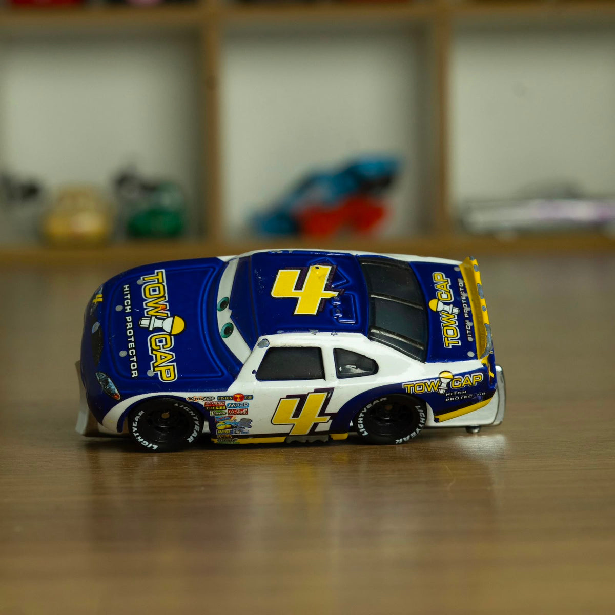 Tow Cap (Loose) Cars Disney Pixar - Mattel Miniatura Carros