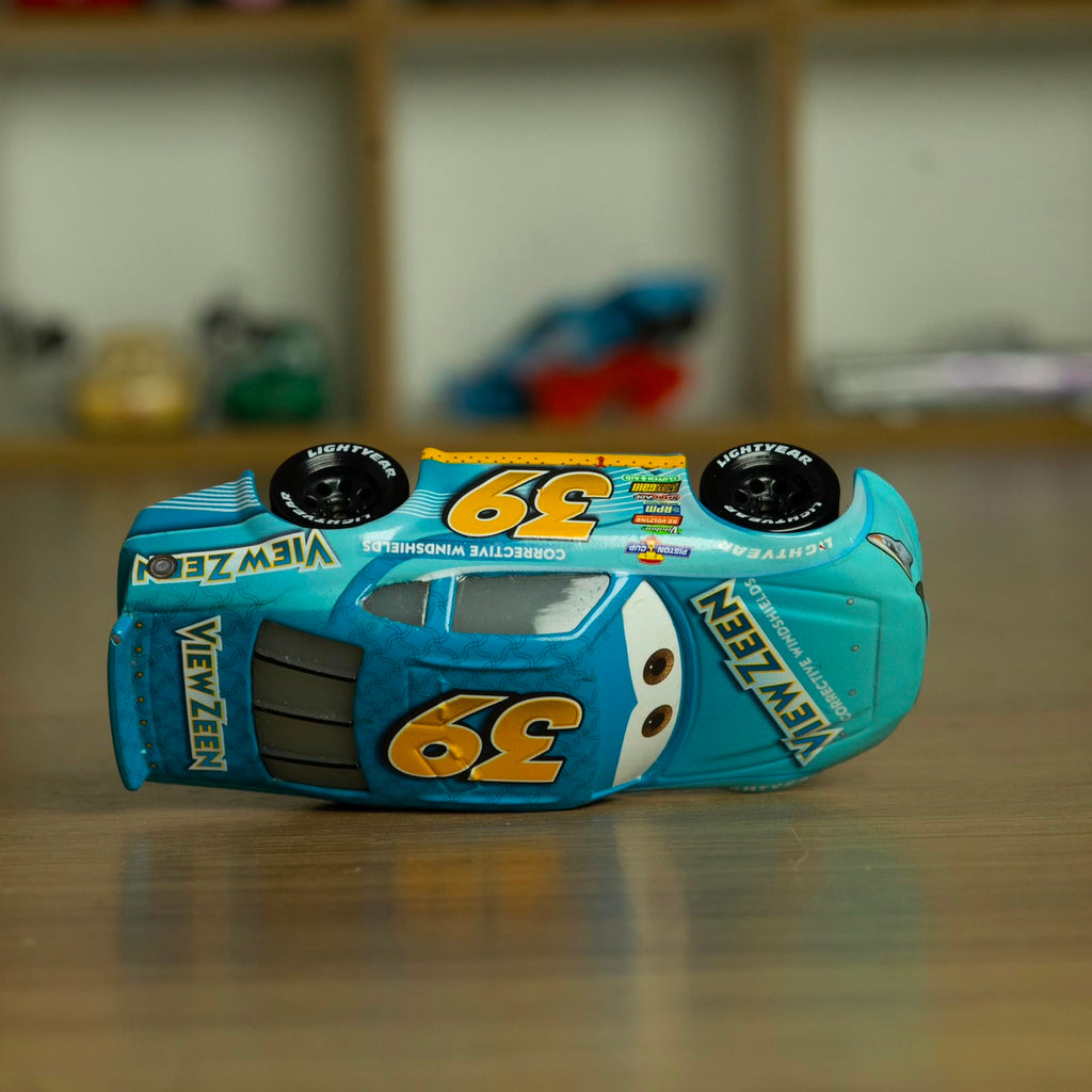 Buck Bearingly Veterano (Loose) Cars Disney Pixar - Mattel Miniatura Carros