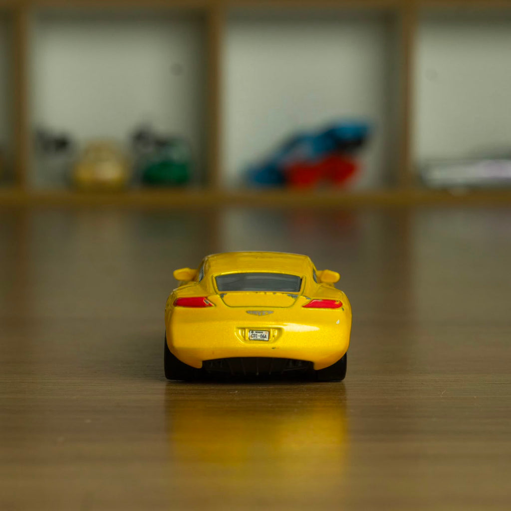 Cruz Ramirez Centro de Treinamento (Loose) Cars Disney Pixar - Mattel Miniatura Carros