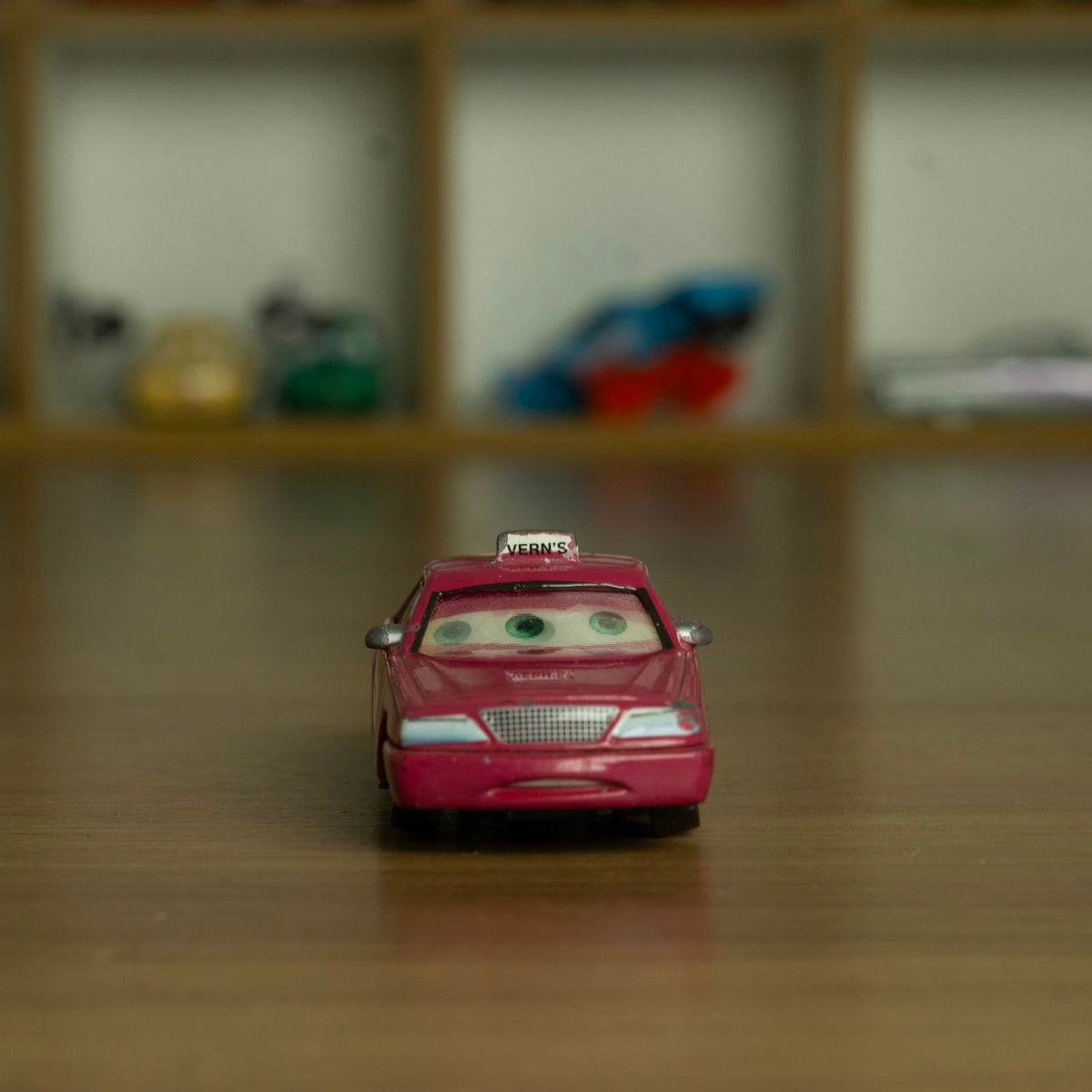 Vern Lenticular (Loose) Cars Disney Pixar - Mattel Miniatura Carros