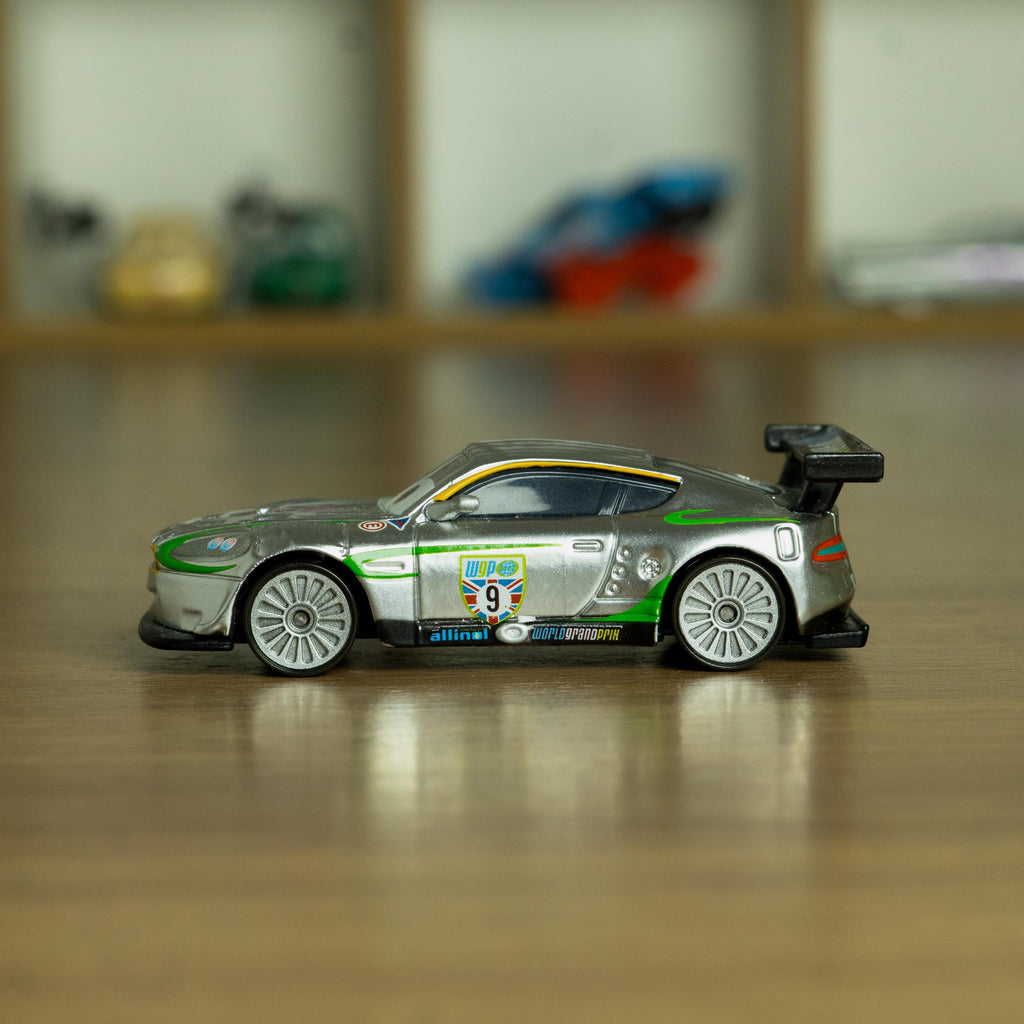 Nigel silver Edition (Loose) Cars Disney Pixar - Mattel Miniatura Carros