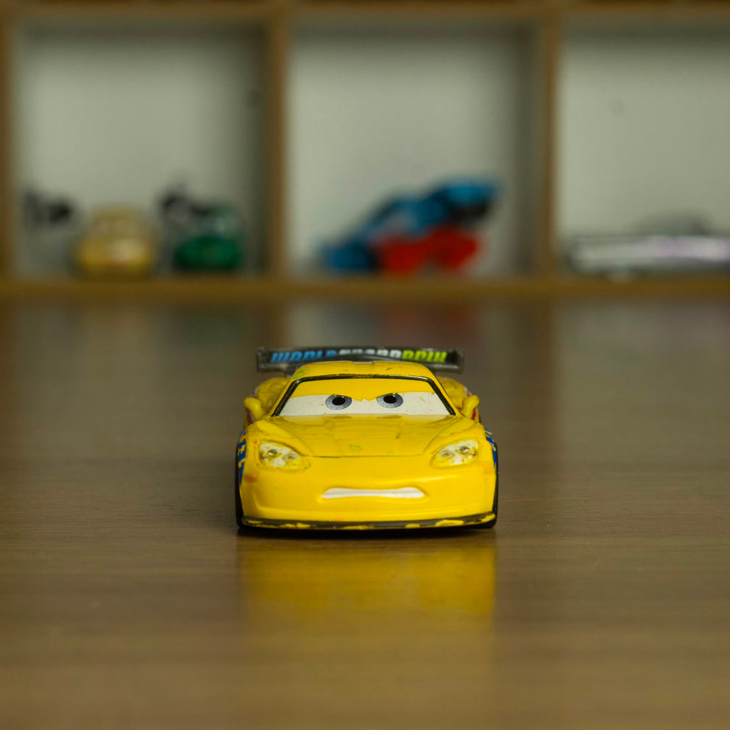 Jeff Corvette (Loose) Cars Disney Pixar - Mattel Miniatura Carros