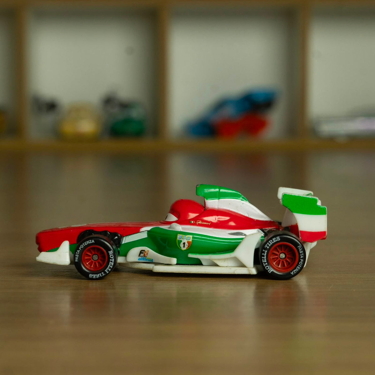 Francesco Bernoulli (Loose) Cars Disney Pixar - Mattel Miniatura Carros