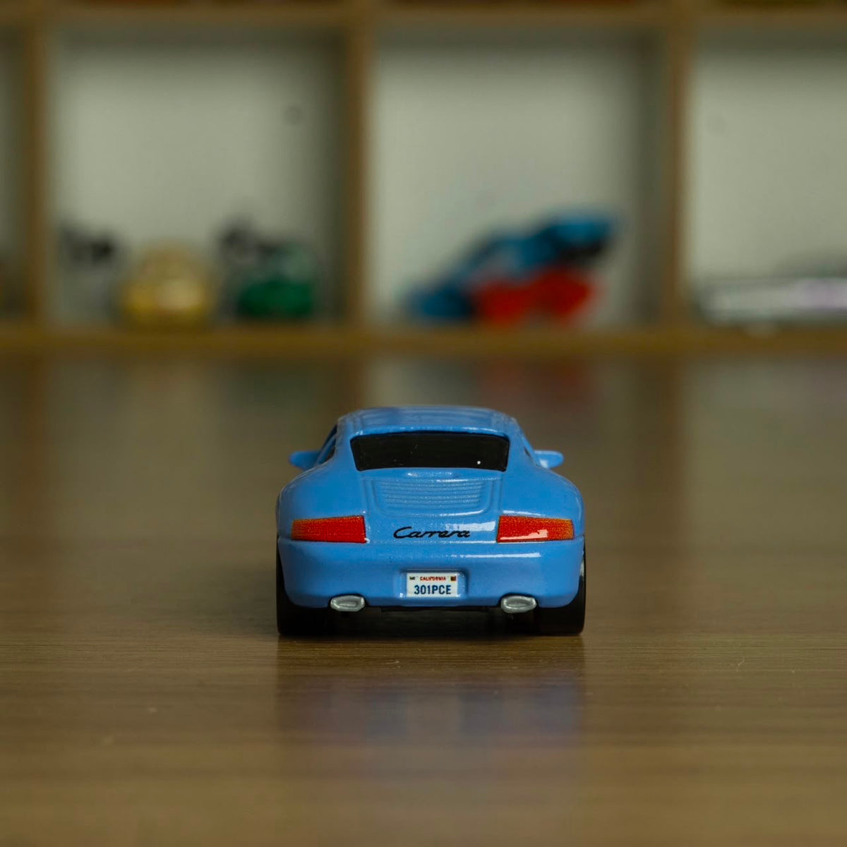 Sally (Loose) Cars Disney Pixar - Mattel Miniatura Carros