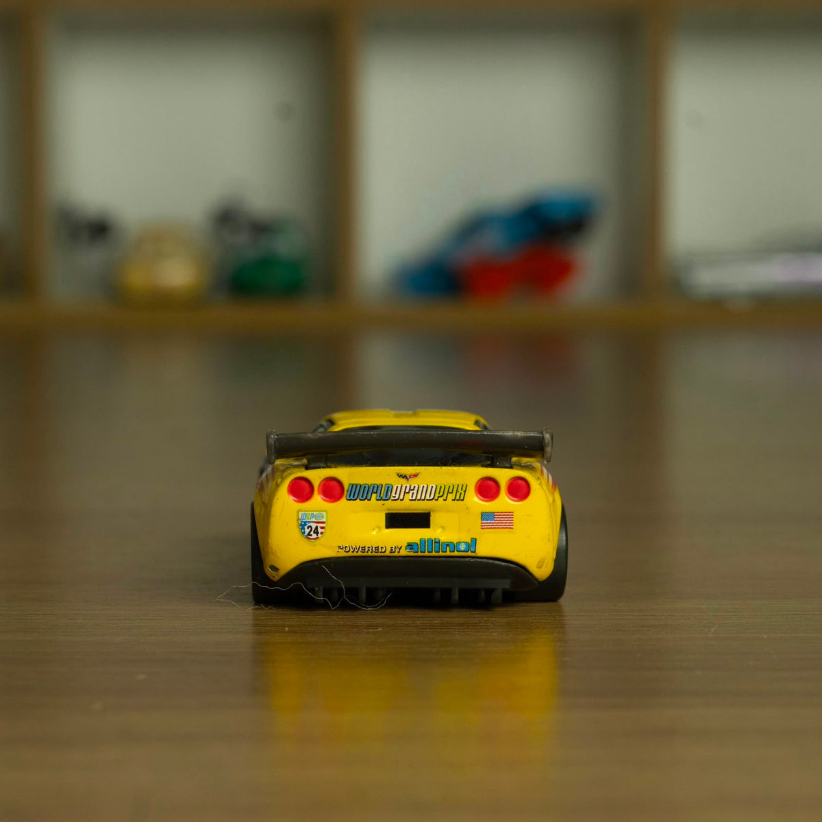 Jeff Corvette (Loose) Cars Disney Pixar - Mattel Miniatura Carros