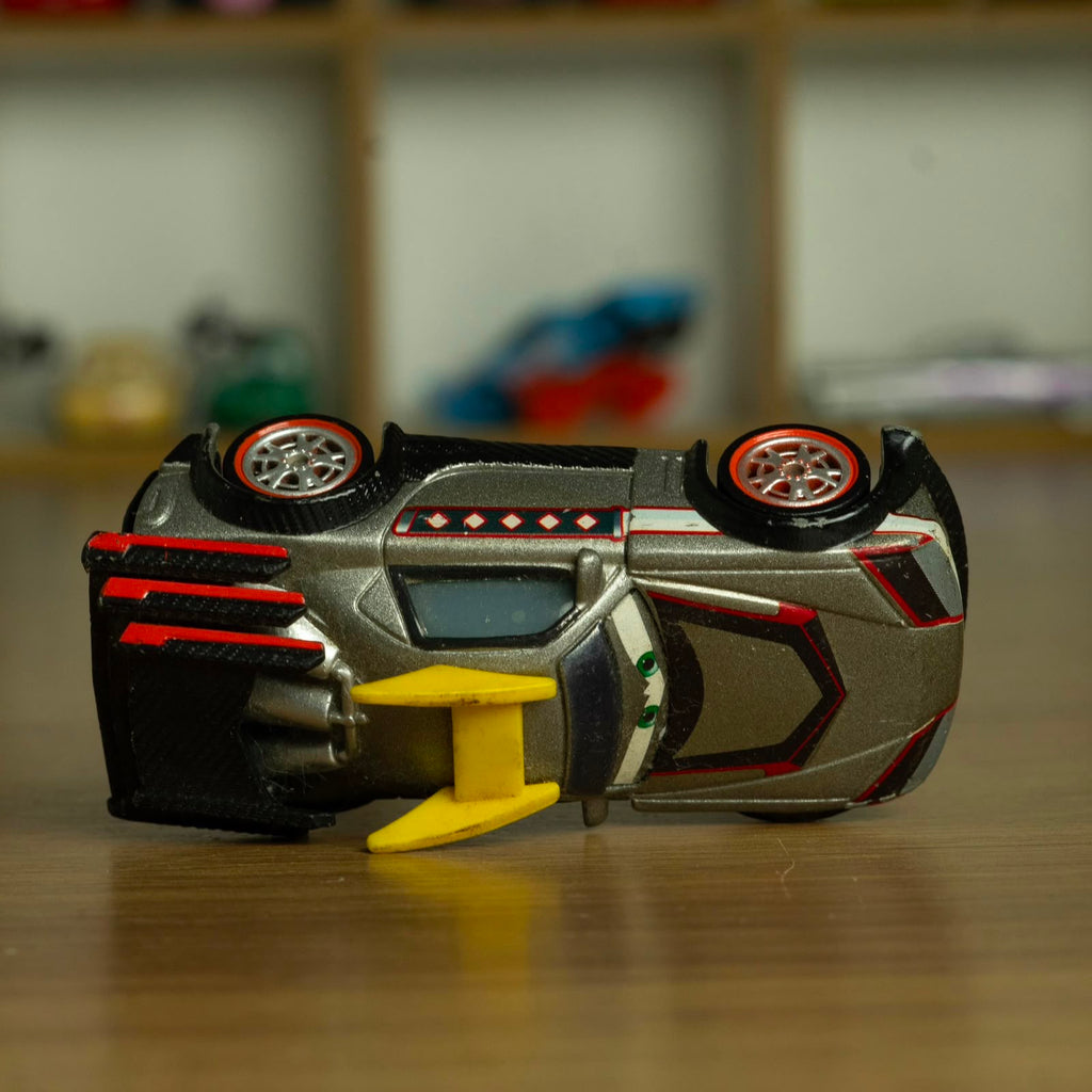 Kabuto (Loose) Cars Disney Pixar - Mattel Miniatura Carros