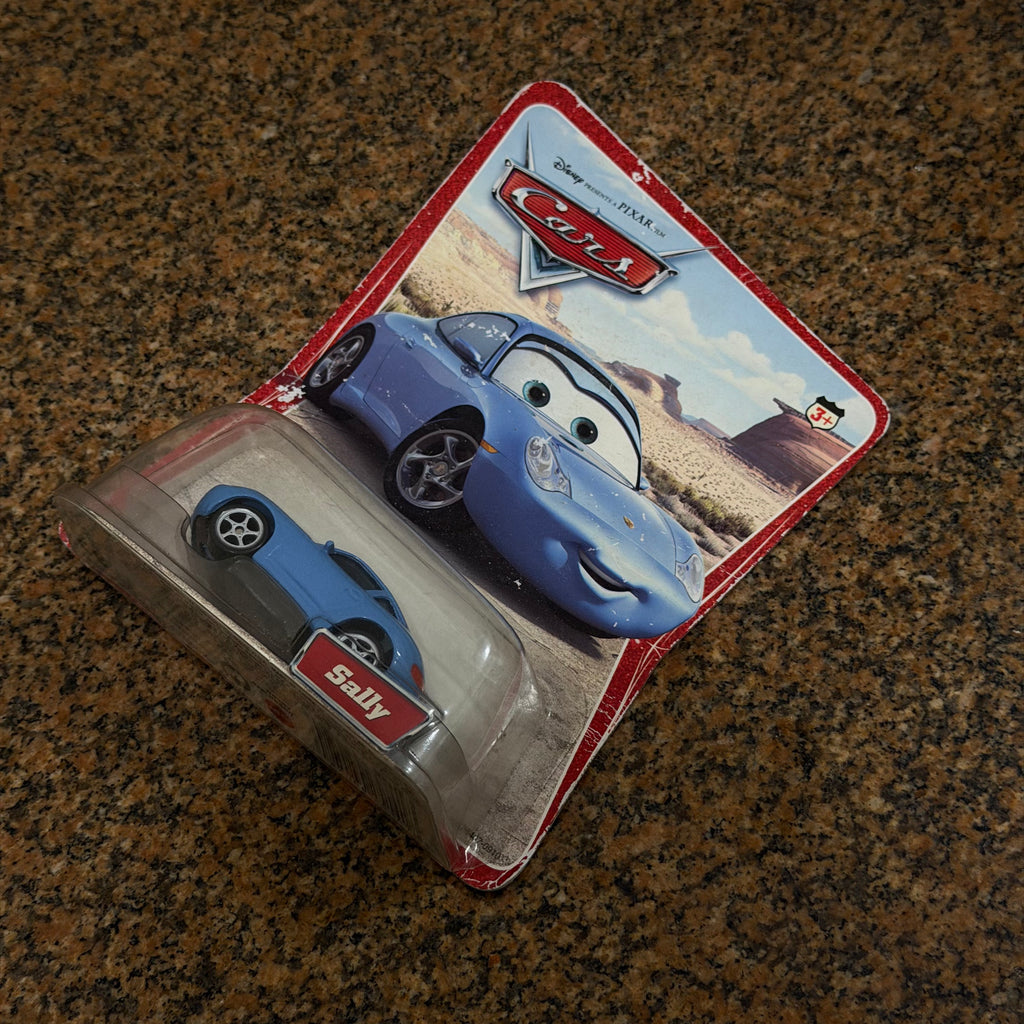 Sally Cars Disney Pixar - Mattel Miniatura Carros