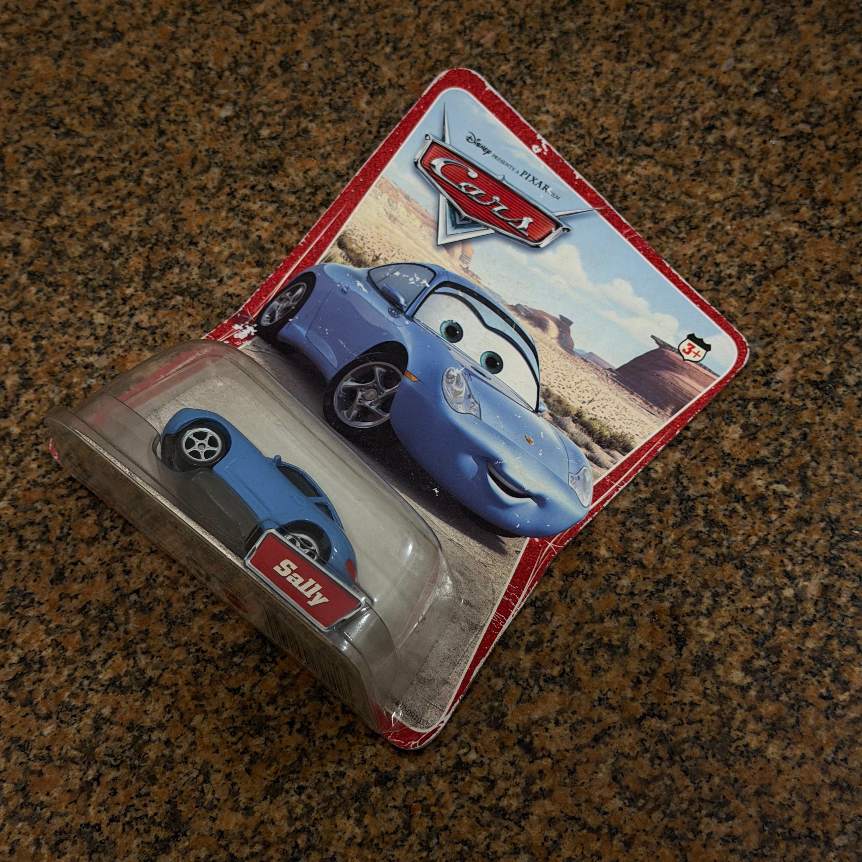 Sally Cars Disney Pixar - Mattel Miniatura Carros
